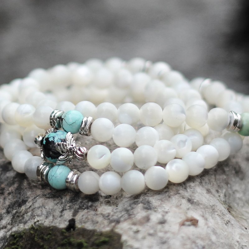 Blue net Pure. Quadruplex natural ore white-pearl oyster Teal beads 108 925 Silver Turquoise - Bracelets - Gemstone White