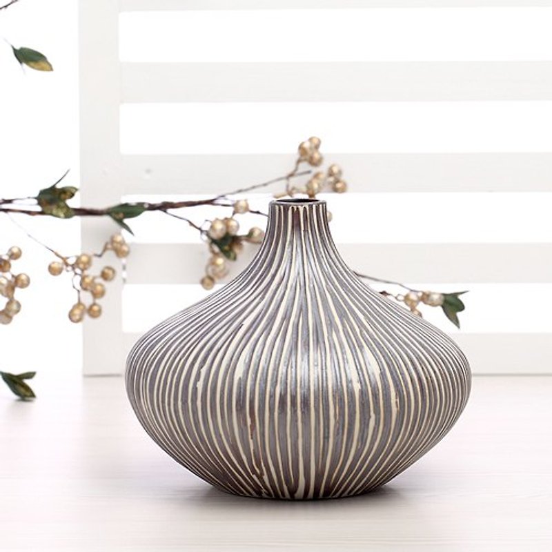 モニック花瓶 - 花瓶・植木鉢 - その他の素材 ホワイト