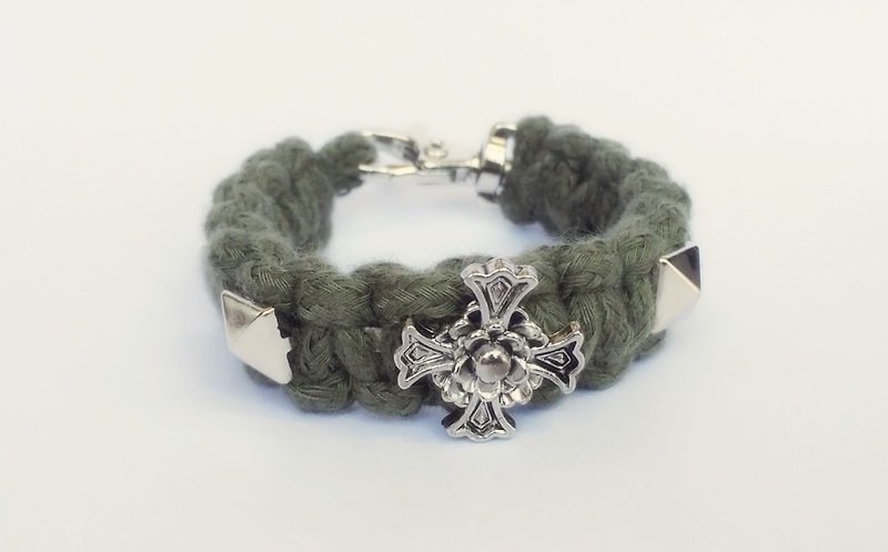 Army Green Rose Cross d nail braid - Bracelets - Cotton & Hemp Green