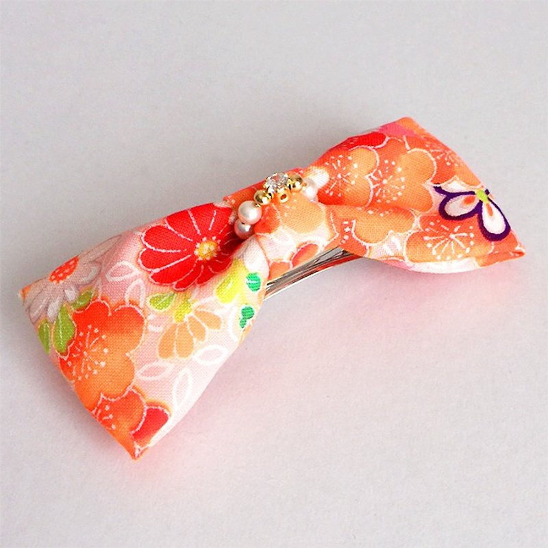 Ribbon Barrette with Japanese traditional pattern, Kimono - Hair Accessories - Other Materials Red