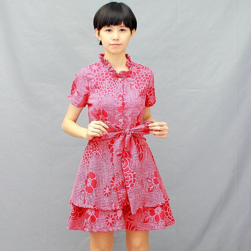 Red Shirt/dress/Bow/Floral Print Dress - ชุดเดรส - ผ้าฝ้าย/ผ้าลินิน สีแดง