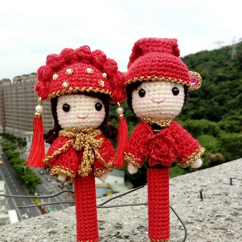 "Hand Creation of Woolen Yarn" Chinese Style (Phoenix Crown and Xia 帔) Wedding Signature Pen ~ Glitter Style - Stuffed Dolls & Figurines - Other Materials Red