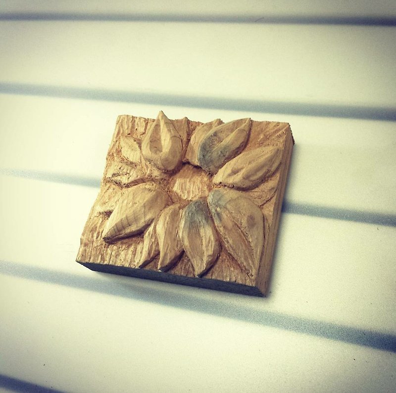 Small flower wood carving deep relief - Wood, Bamboo & Paper - Wood 