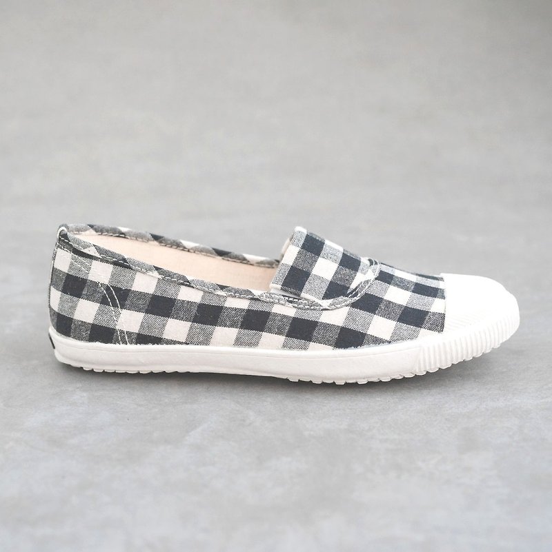 Slip-on casual shoes Flat Sneakers with Japanese fabrics Leather insole - รองเท้าลำลองผู้หญิง - วัสดุอื่นๆ ขาว