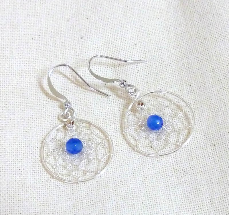 Hand woven dream catcher earrings - Earrings & Clip-ons - Other Metals Blue