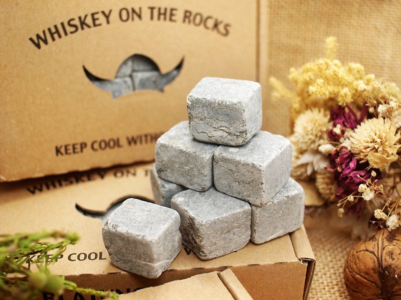 Sweden Blåtunga - Whisky on the rocks - Other - Other Materials Gray