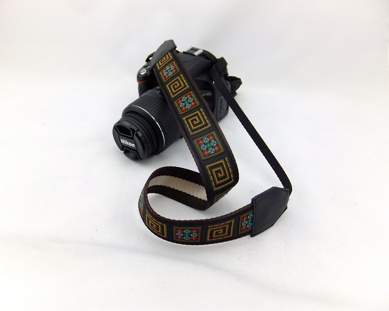相機背帶 個性客製 可印字 真皮拼接 刺繡花紋  民族風011 - 相機帶/腳架 - 真皮 黑色