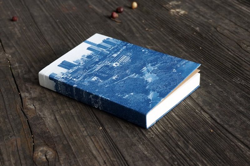 NTU impression handmade cyanotype Notebook - overlooking the NTU campus - สมุดบันทึก/สมุดปฏิทิน - กระดาษ สีน้ำเงิน