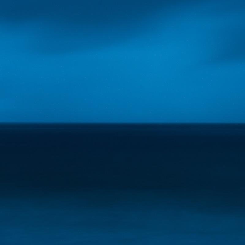 SEE SEA 開啟你對大海的想像。《踏拾-大海系列-No.6》 - 攝影集 - 塑膠 藍色