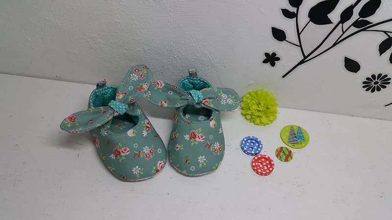 Lake water green rose garden baby shoes handmade shoes - Baby Shoes - Other Materials Green