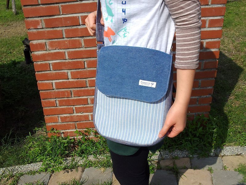 Denim blue striped shoulder bag - Other - Other Materials Blue