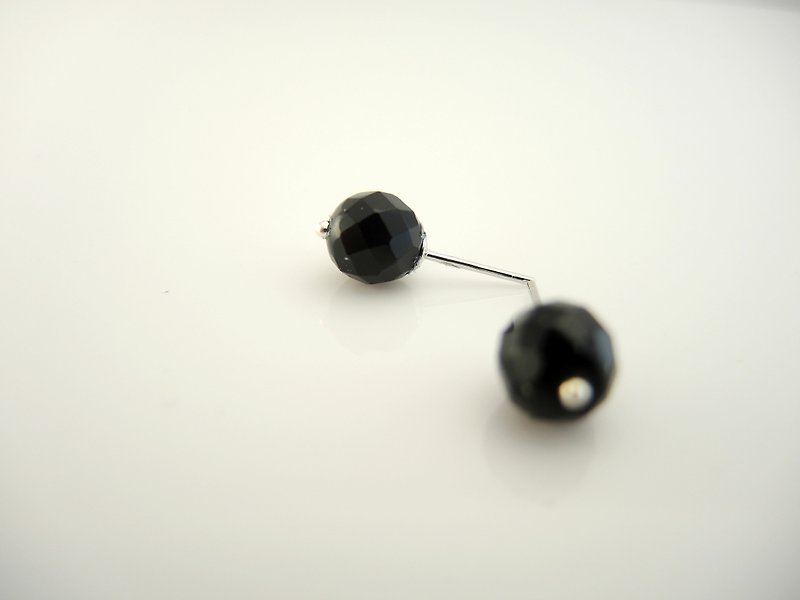 "Full Moon full moon" classic ear acupuncture ear earrings - the mysterious black fall - ต่างหู - เครื่องเพชรพลอย สีเขียว