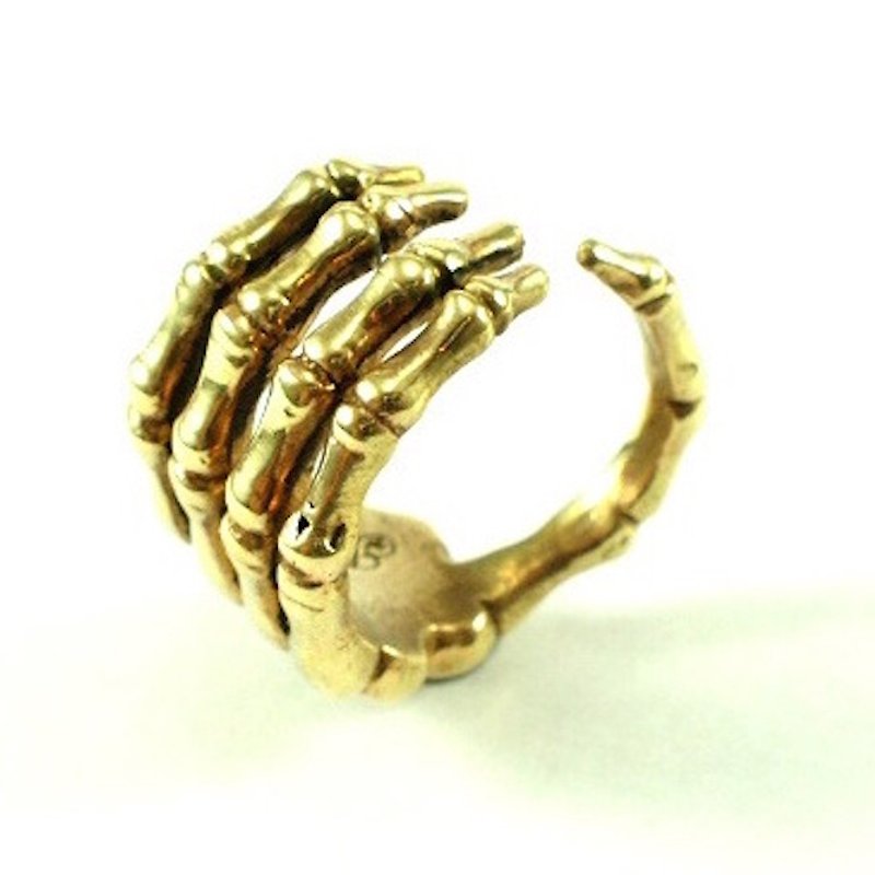 Hand bone ring in brass with oxidized antique color ,Rocker jewelry ,Skull jewelry,Biker jewelry - 戒指 - 其他金屬 