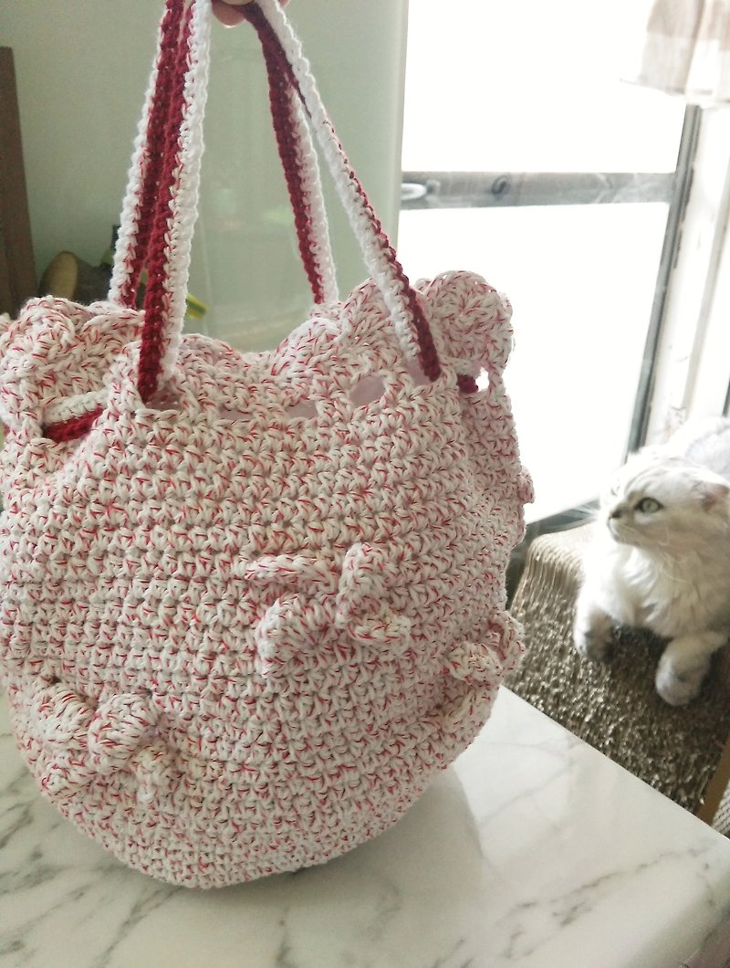 Woven Easy-to-Go Handbag* White with red dots - Handbags & Totes - Other Materials Multicolor