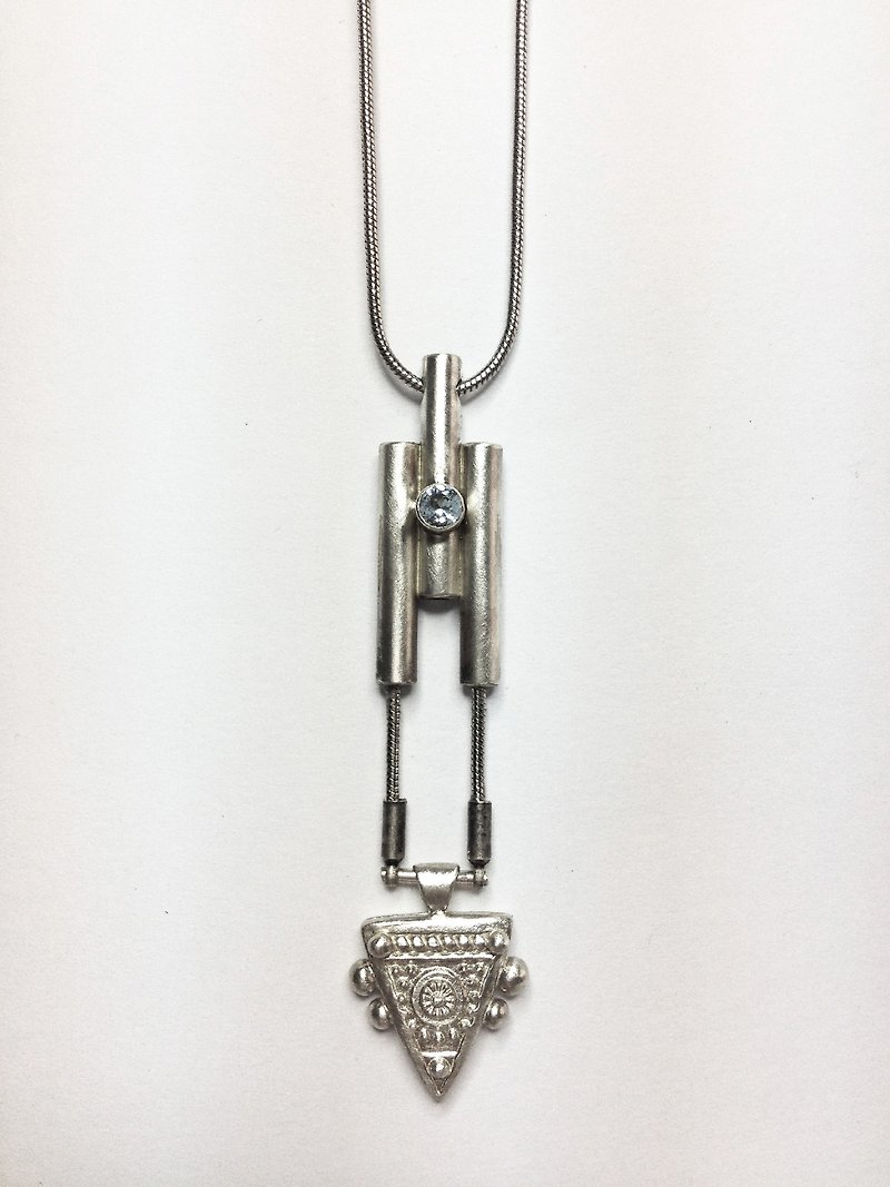 Fedora One Sterling Silver Necklace | Fedora - สร้อยคอ - โลหะ สีเทา