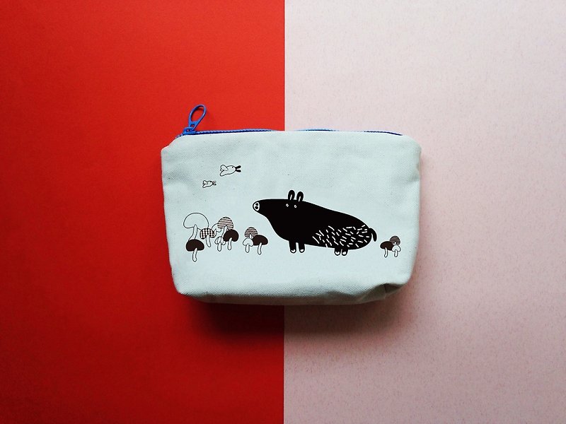 Taiwanese Black Mountain Pig｜Cosmetic Bag - Toiletry Bags & Pouches - Other Materials 