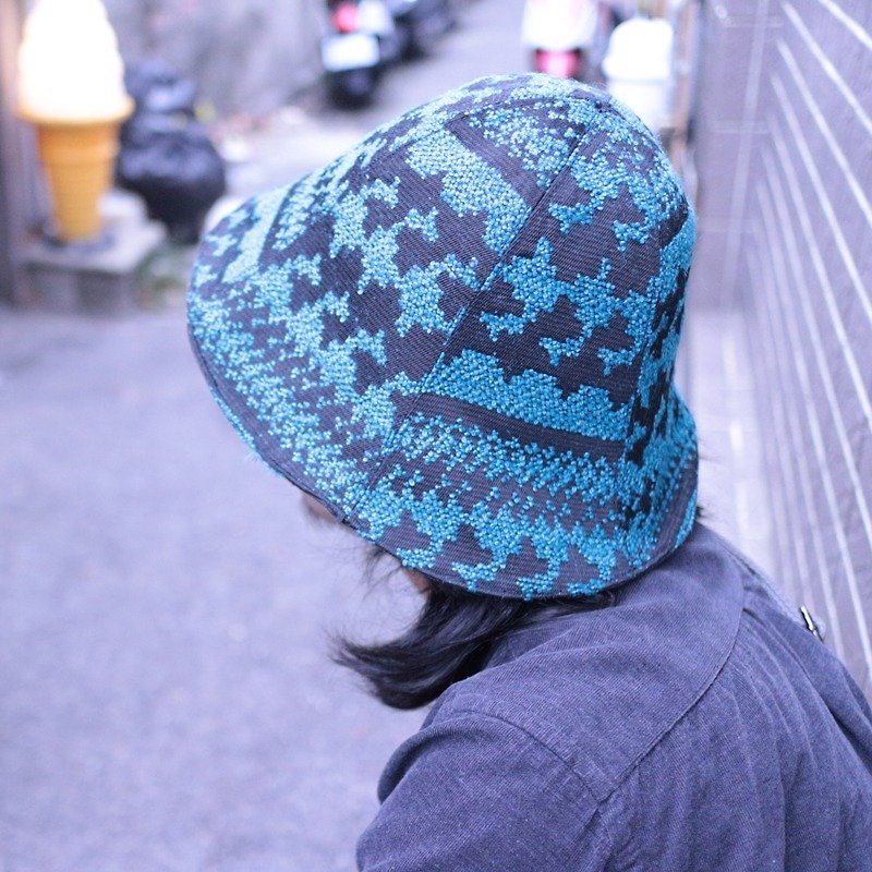 JOJA│ blue and green jacquard x dark gray double-sided hat ordered - Hats & Caps - Other Materials Blue