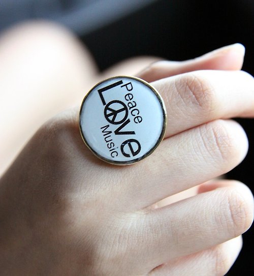 september room Peace Love Music Ring / Fashion Cute Hipster Jewelry / Adjustable Ring / Girl Woman Accessories