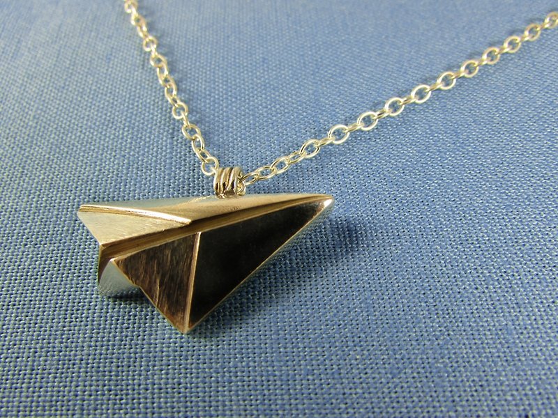 paper plane necklace | mittag jewelry | handmade and made in Taiwan - สร้อยคอ - เงิน สีเงิน