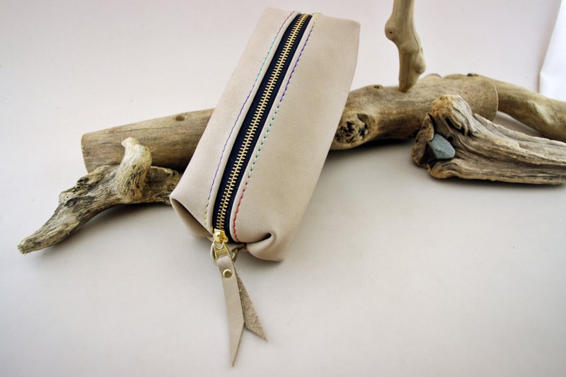 ♪. Tea. ♫ - Pencil / Cosmetic / small objects package - Pencil Cases - Genuine Leather Khaki