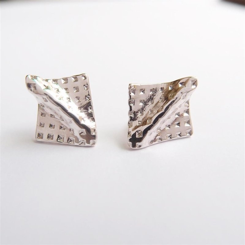 Square flaps 925 sterling silver earrings - ต่างหู - โลหะ 