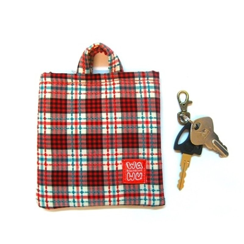 Sanitary napkins Bag (red check fabric)/ toiletery bag - Other - Cotton & Hemp Red