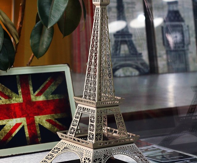 Creative Paris Eiffel Tower Ornament Metal Iron Sign Building