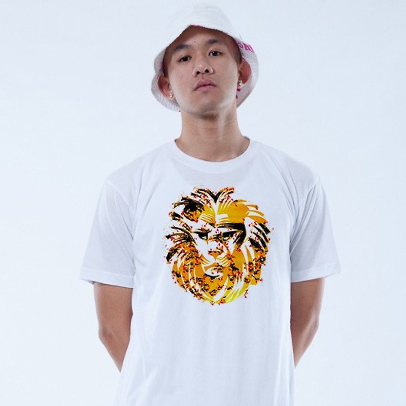 ICARUS 伊卡魯斯 原創潮流設計短TEE ANIMAL  動物系列 -"LION  若獅" - T 恤 - 棉．麻 白色