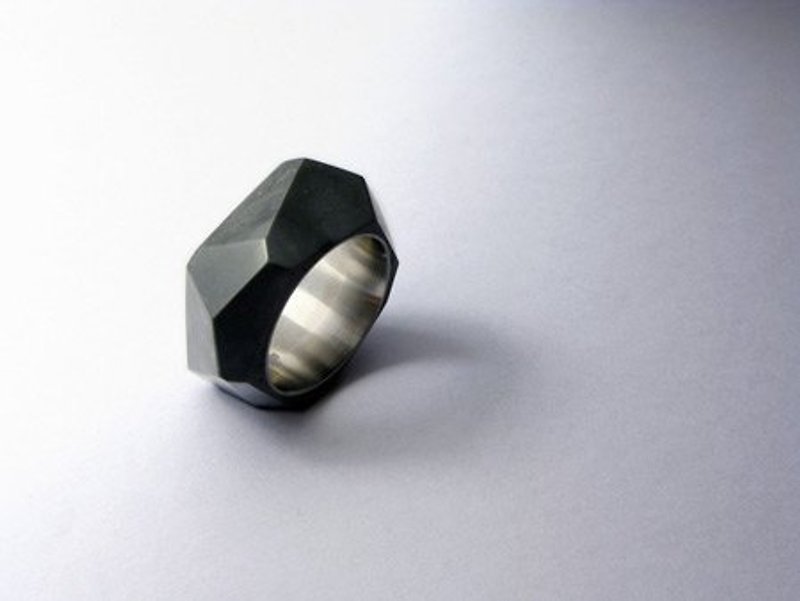 22DesignStudio_ cement ring -Rock - General Rings - Cement Gray