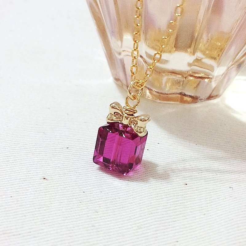 momolico Swarovski crystal necklace -sweet gift happiness gift (C-5601-502) - Necklaces - Glass Purple