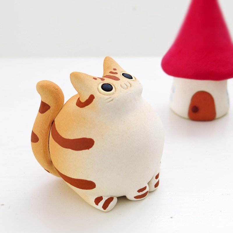 Cat figurine of Ceramics "The osuwari round body tabby-cat " - 擺飾/家飾品 - 其他材質 橘色