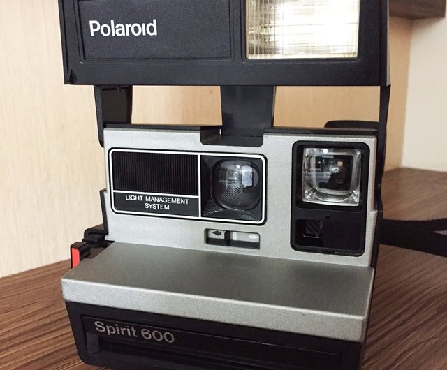 Britain made early Polaroid camera Vintage Poloroid Spirit 600