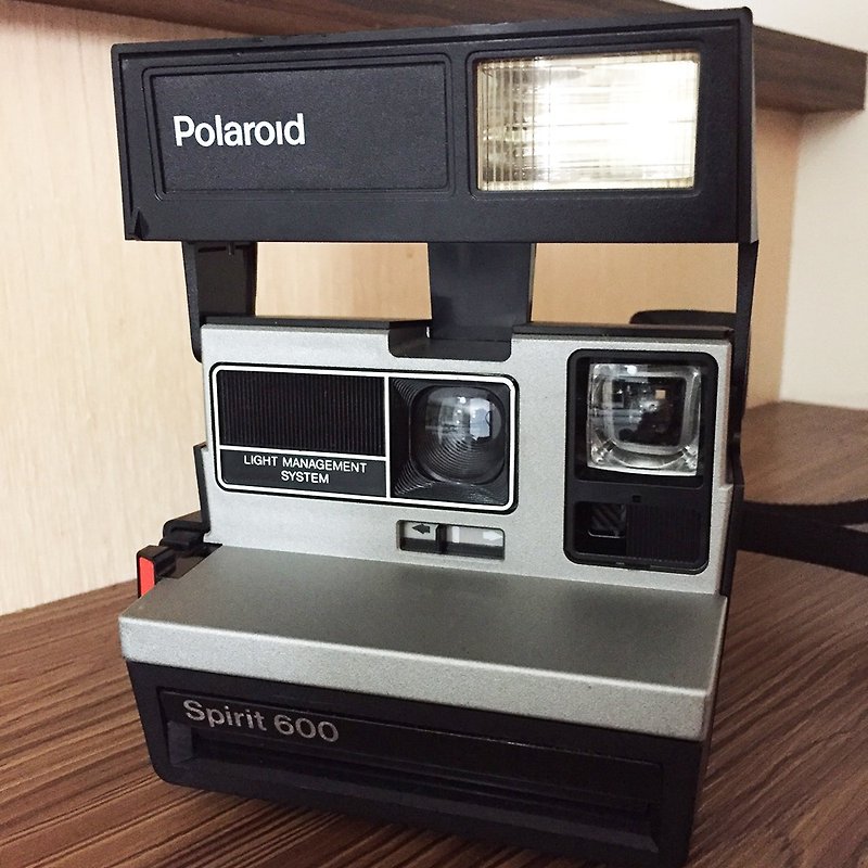 Britain made early Polaroid camera Vintage Poloroid Spirit 600 - กล้อง - วัสดุอื่นๆ สีเทา