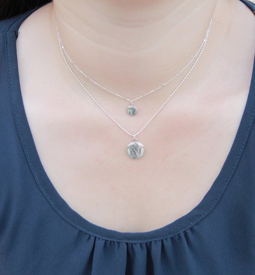 Secret Summer Jewellery 謎夏手工銀飾珠寶 手工925純銀【貓咪剪影吊牌】大 - 鎖骨項鍊