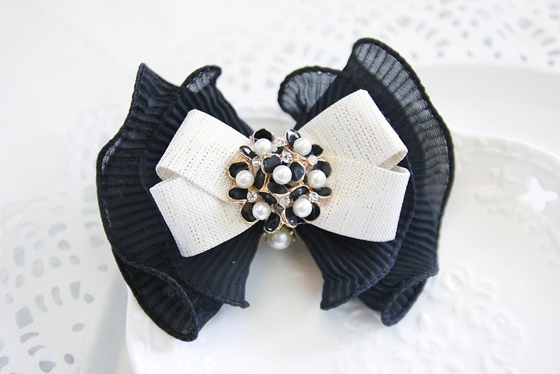 Black & White French clip - Hair Accessories - Paper Black
