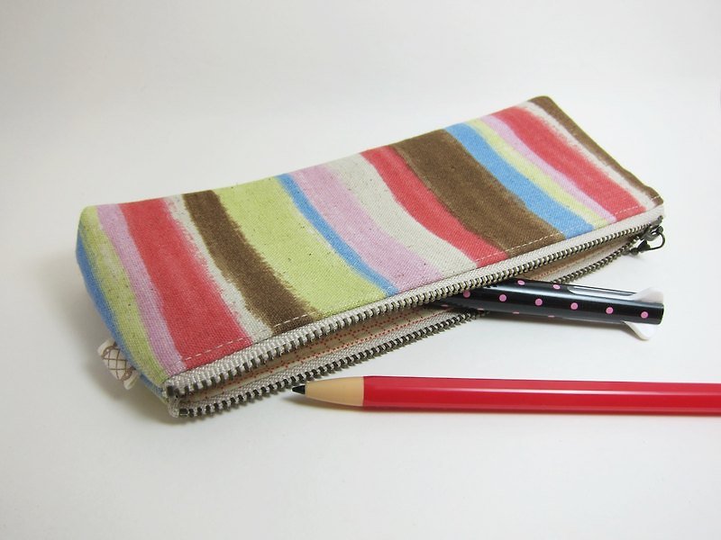Hand-drawn pencil lines wind - Pencil Cases - Other Materials Red