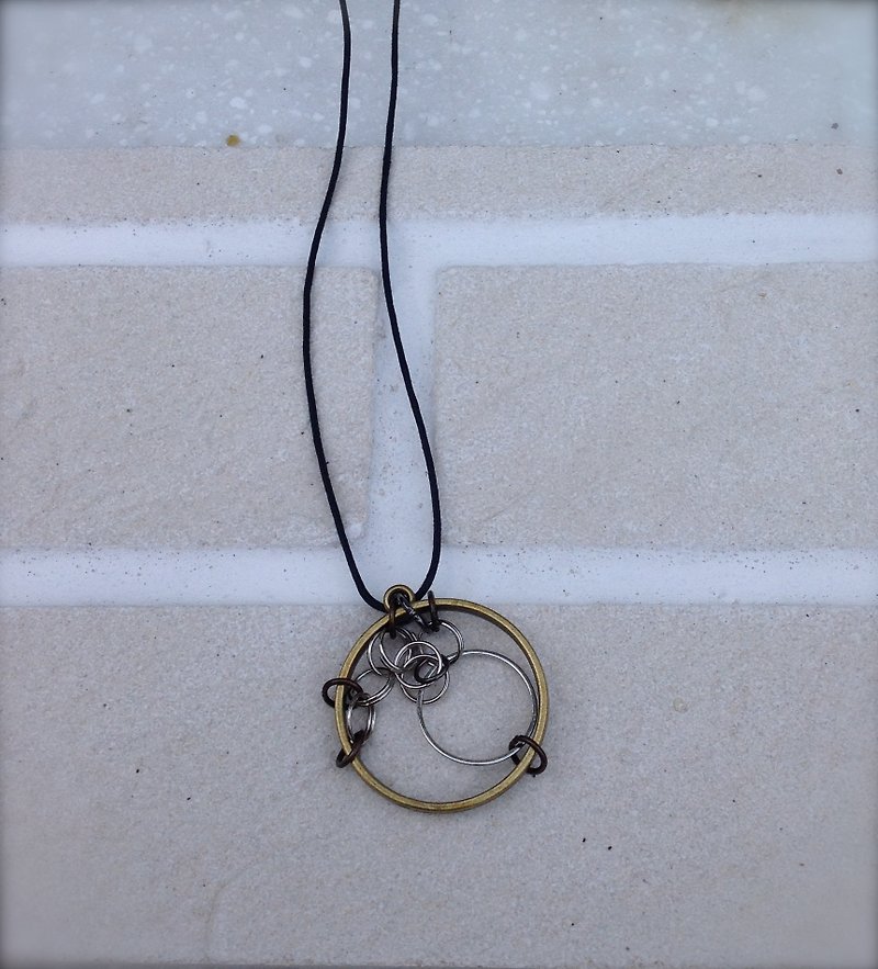 ∞ necklace circled you circle me - Necklaces - Other Metals Gold