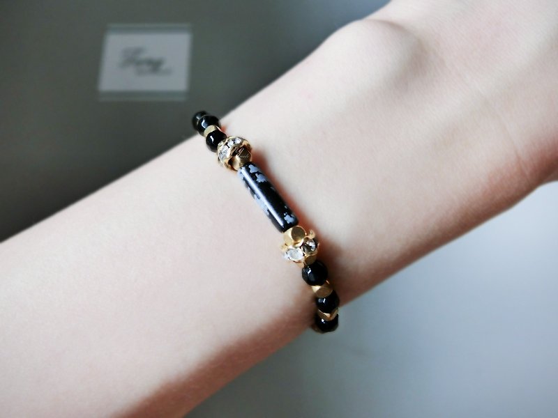 ❖FANG y [wild brass] Cylindrical gray black natural stone series bracelet - สร้อยข้อมือ - วัสดุอื่นๆ สีดำ