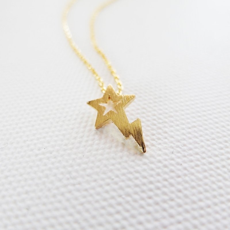 Cha mimi. The Simple Life. Childlike stars Lightning Hairline fog gold necklace - สร้อยคอ - วัสดุอื่นๆ สีทอง