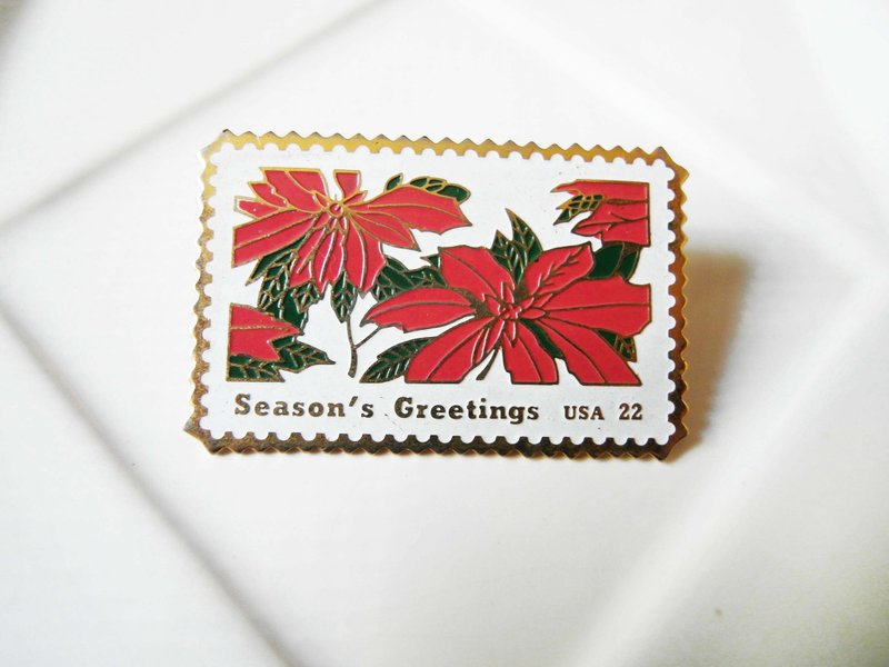 復時品【Season's Greetings USA胸針：聖誕紅郵票】 - 胸針 - 其他材質 紅色