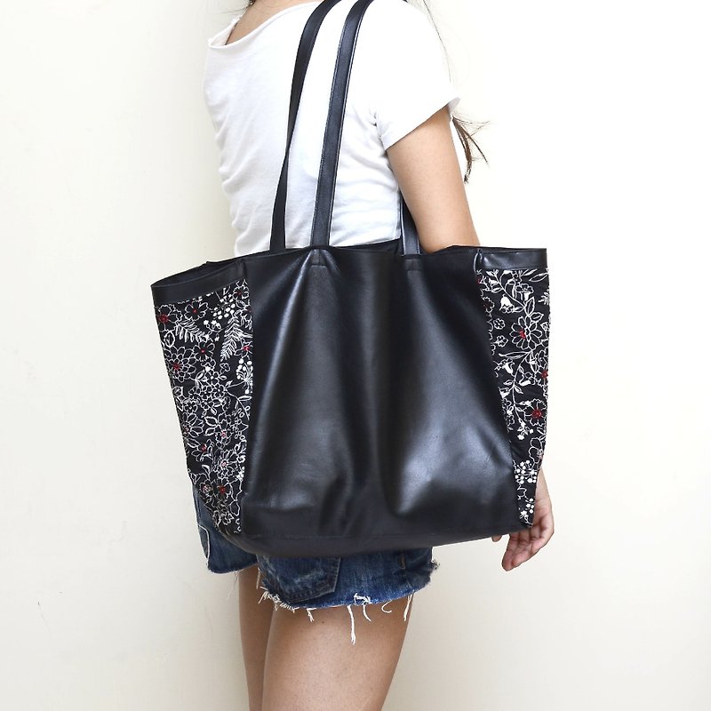 【手工娘子漢】黑鳥旅行社(中) 皮革托特包 布料拼接 - Messenger Bags & Sling Bags - Genuine Leather Black