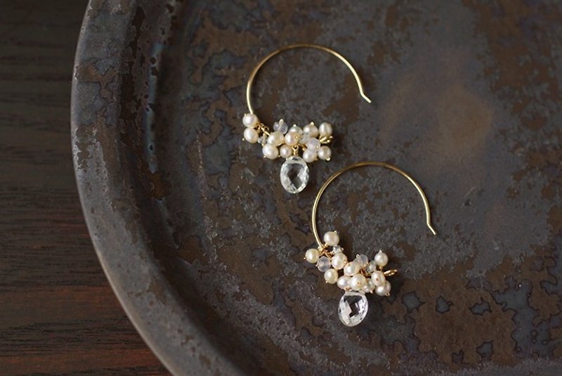 14kgf pearl star earrings - Earrings & Clip-ons - Gemstone White