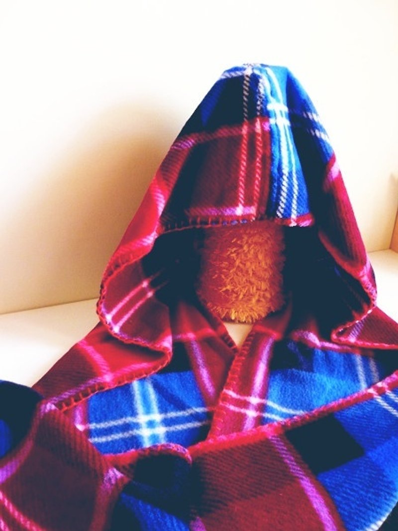 蘇格蘭風連帽流蘇保暖圍巾˙藍桃紫<限量˙免運> - スカーフ - その他の素材 レッド