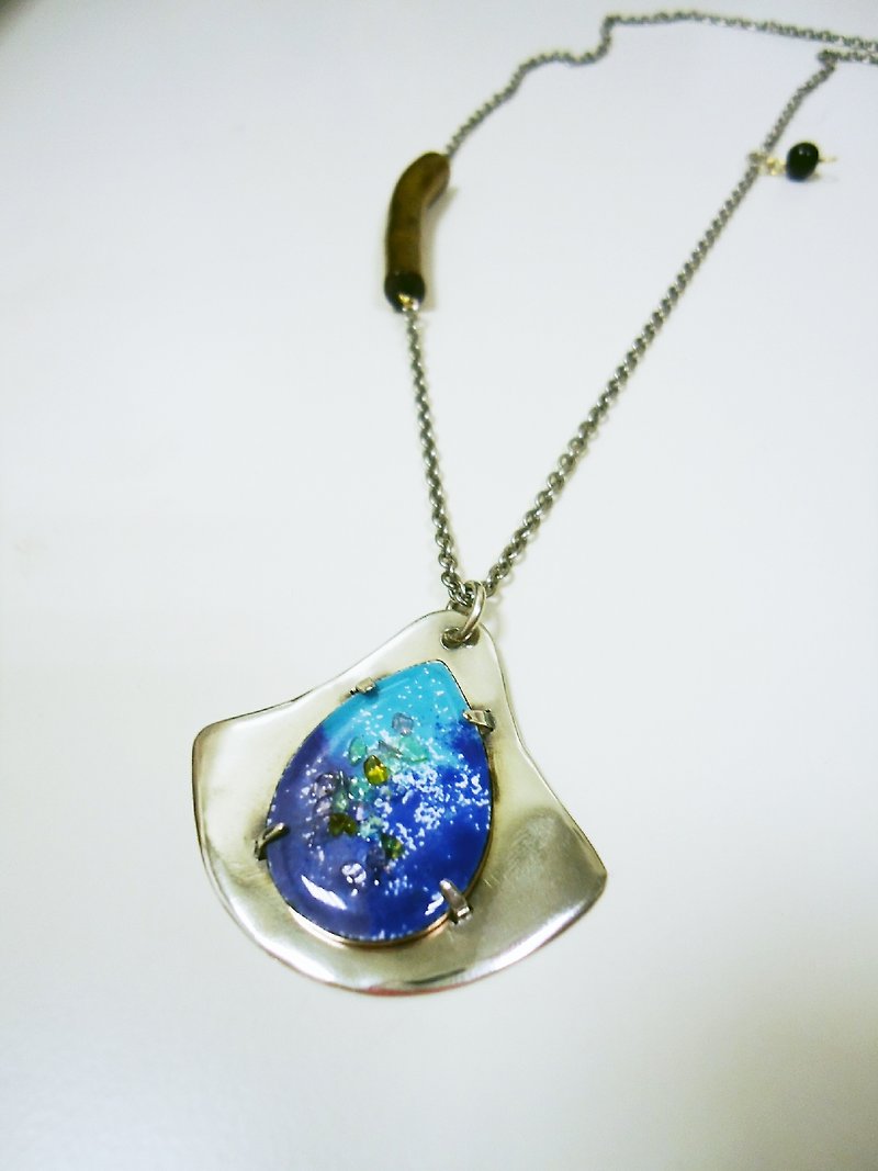 Snow of Snow Spring Necklace Silver Spring enamel necklace - Necklaces - Other Metals Blue