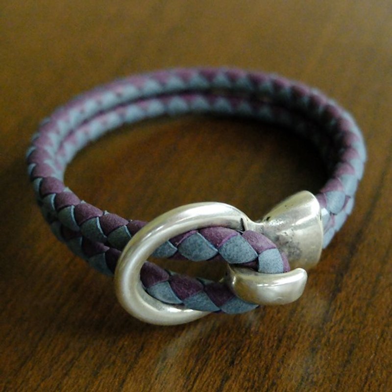 Valentine's Day weaving version of the pirate captain leather bangle bracelet (gray + purple) music in hand made European jewelry - สร้อยข้อมือ - หนังแท้ หลากหลายสี
