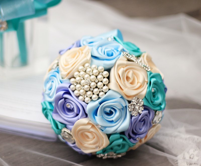 Jewelry Bouquet [Rose Jewelry Series] Little Rose / Bridesmaid Bouquet / Flower Girl - อื่นๆ - วัสดุอื่นๆ สีน้ำเงิน
