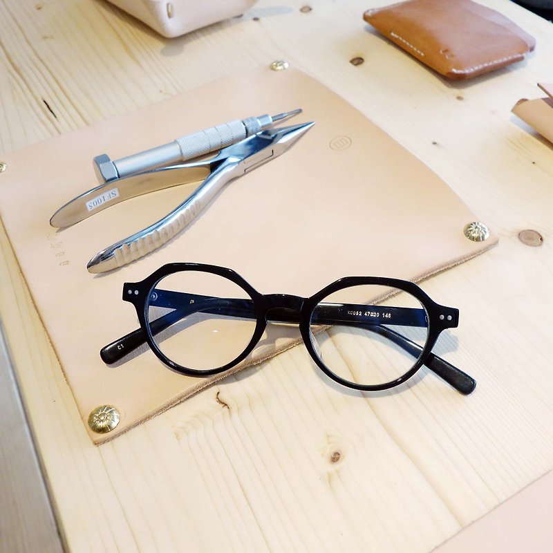 日本六角復古圓框 藍光鏡片 鏡框 板材眼鏡 26g - 眼鏡/眼鏡框 - 塑膠 黑色