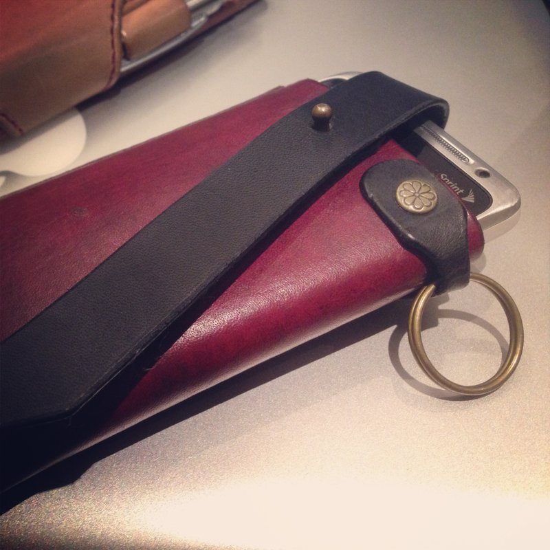 客製化手機套，免費刻字，繡字 - 手機殼/手機套 - 真皮 多色