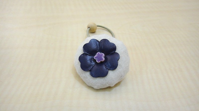 Purple flowers tress - Hair Accessories - Other Materials Purple