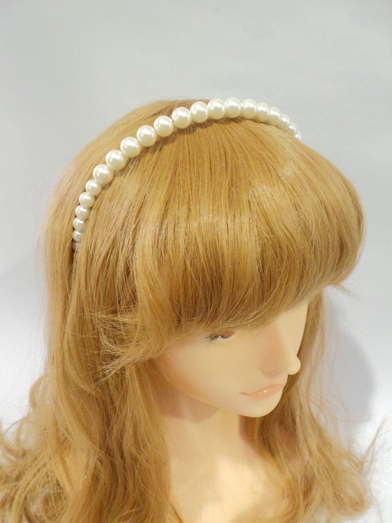 Pearl princess hair bands Lisa-Snail Design - เครื่องประดับผม - วัสดุอื่นๆ ขาว